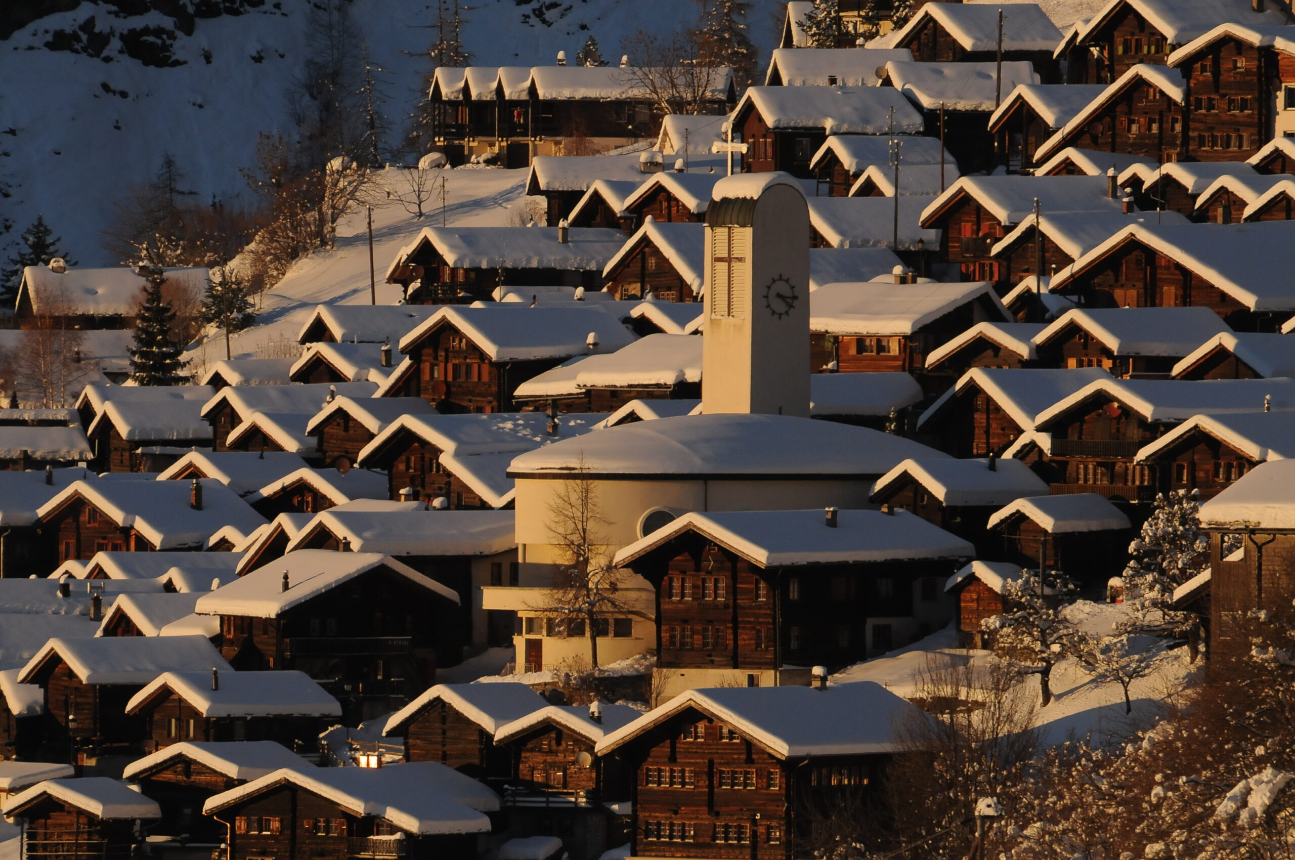 schönes bergdorf wallis Skiurlaub Wallis